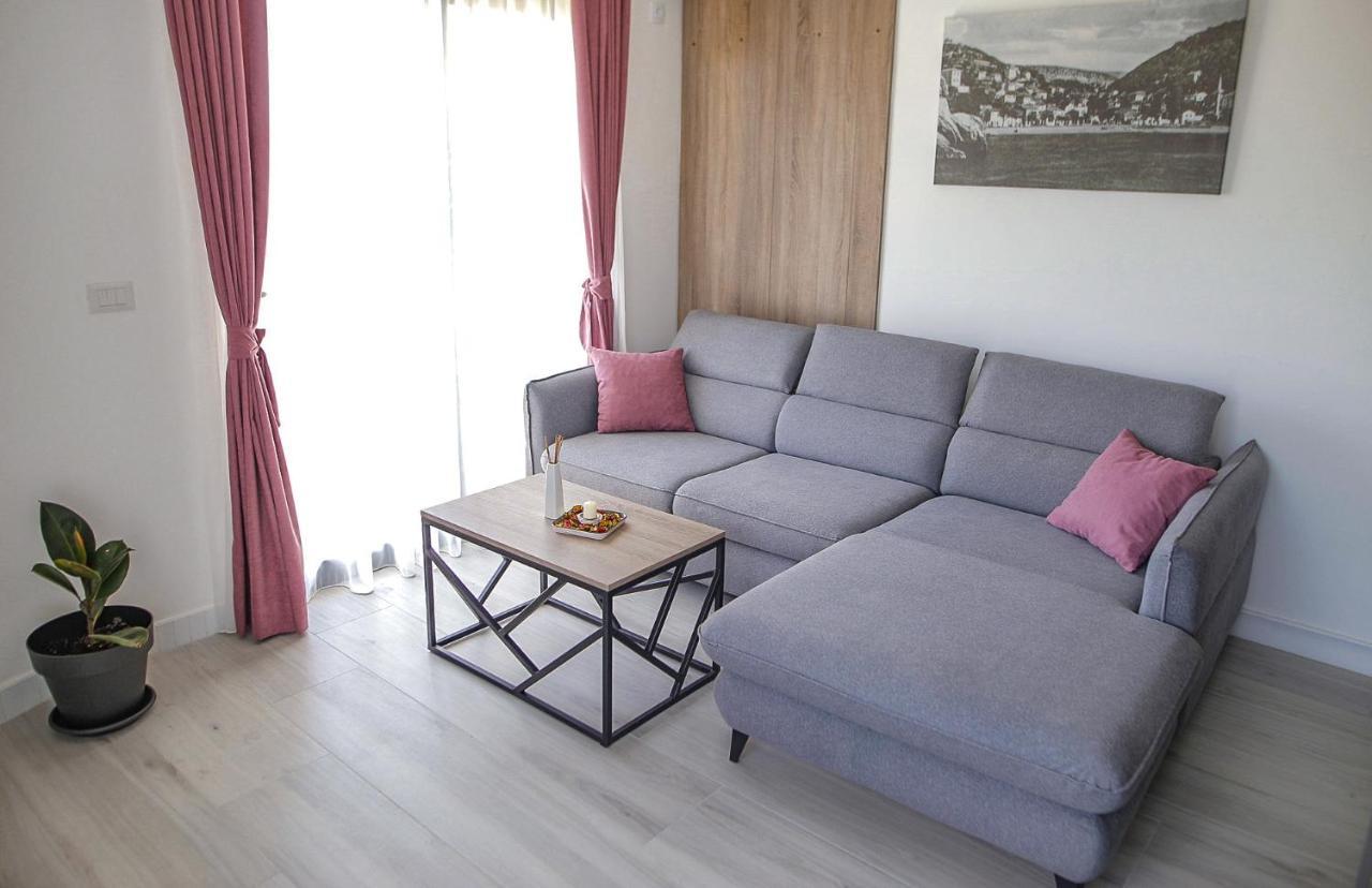 Allure Apartments อุลซิน ภายนอก รูปภาพ
